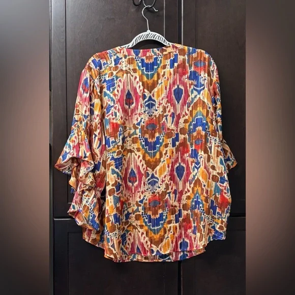 Vince Camuto Colorful Ruffle Sleeve Blouse - Picture 5 of 7